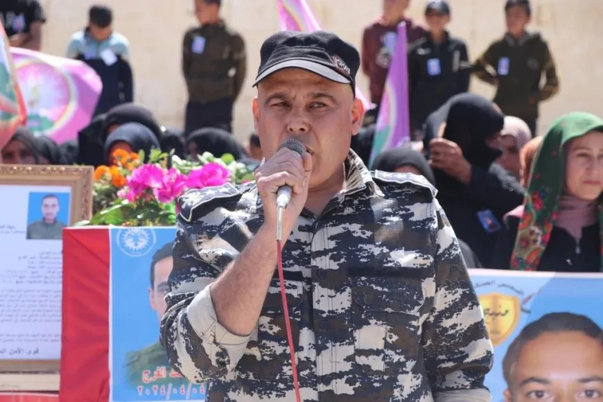 أهالي منبج يشيّعون جثماني شهيدين