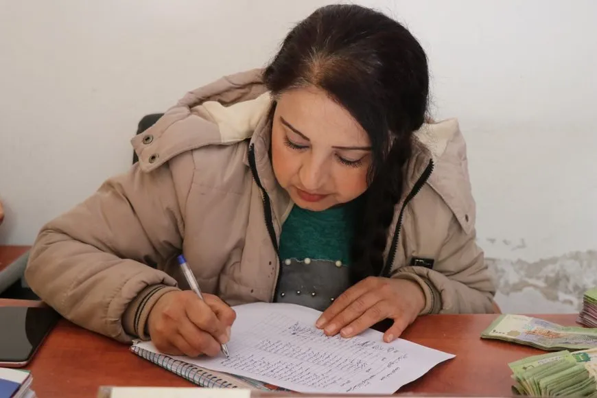 "متكاتفون في السرّاء والّضراء" الكومين يسهم في إدخال بهجة العيد لقلوب الفقراء