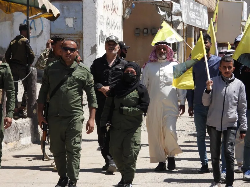 مظاهرة في مقاطعة الطبقة للمطالبة بالحرية الجسدية للقائد عبد الله أوجلان 