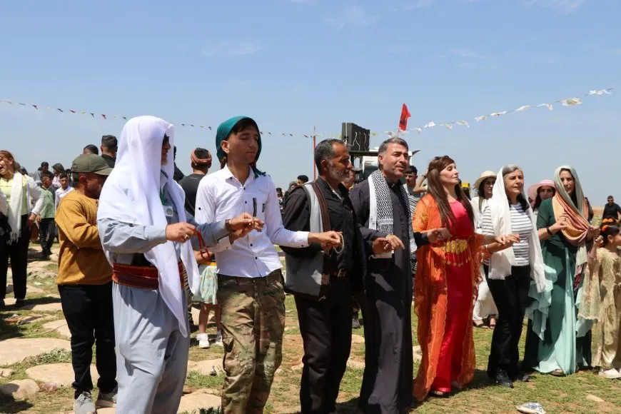 الاحتفال بعيد أربعاء بداية نيسان في الشهباء