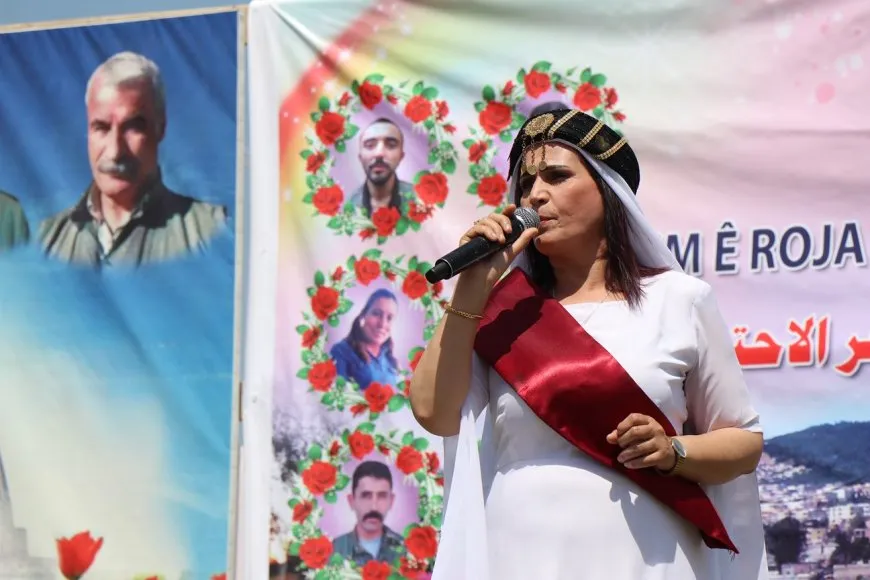 "العيد وسيلة لتعزيز الترابط المجتمعي وزيادة جمالية الفسيفساء السورية" 