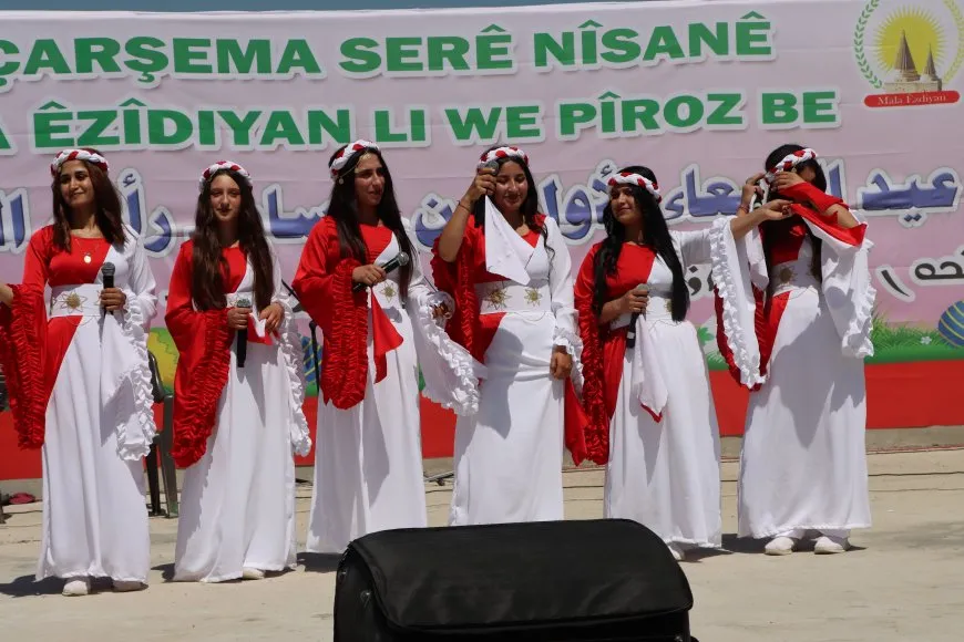 "العيد وسيلة لتعزيز الترابط المجتمعي وزيادة جمالية الفسيفساء السورية" 