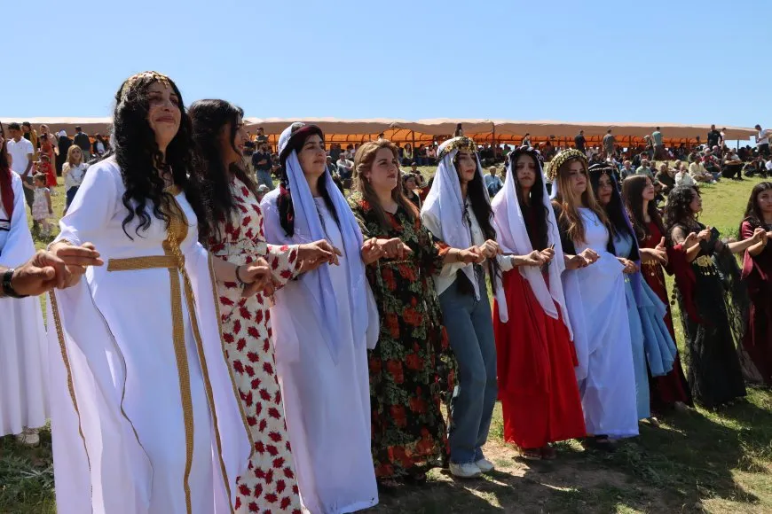 "العيد وسيلة لتعزيز الترابط المجتمعي وزيادة جمالية الفسيفساء السورية" 