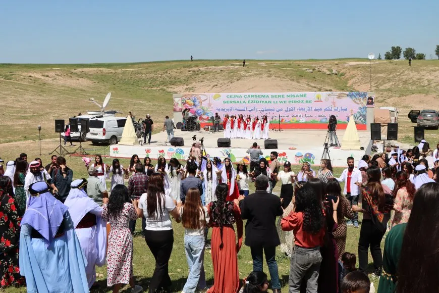 "العيد وسيلة لتعزيز الترابط المجتمعي وزيادة جمالية الفسيفساء السورية" 