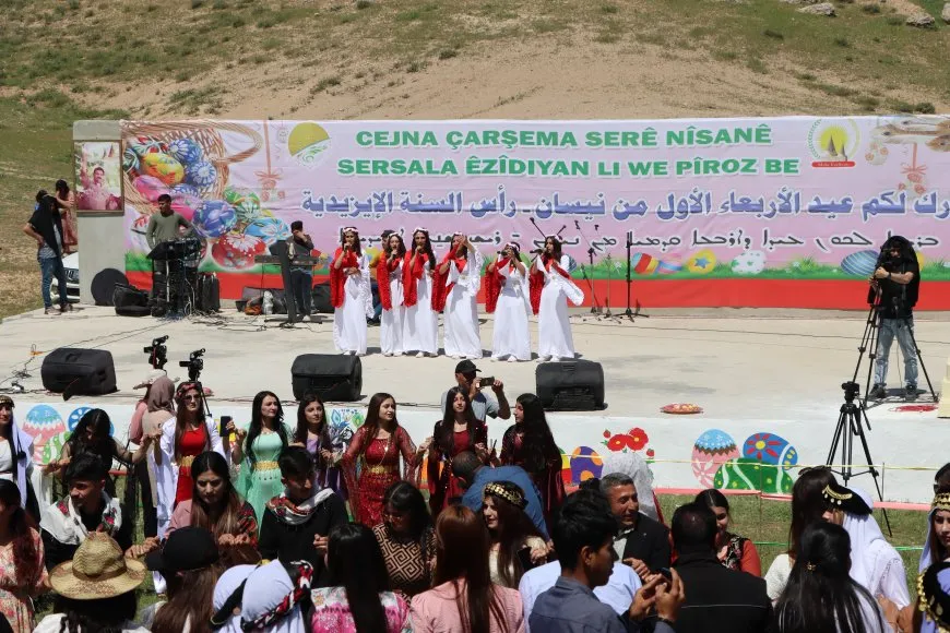 "العيد وسيلة لتعزيز الترابط المجتمعي وزيادة جمالية الفسيفساء السورية" 