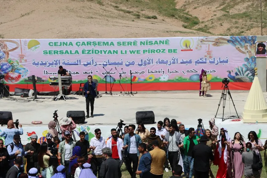 "العيد وسيلة لتعزيز الترابط المجتمعي وزيادة جمالية الفسيفساء السورية" 