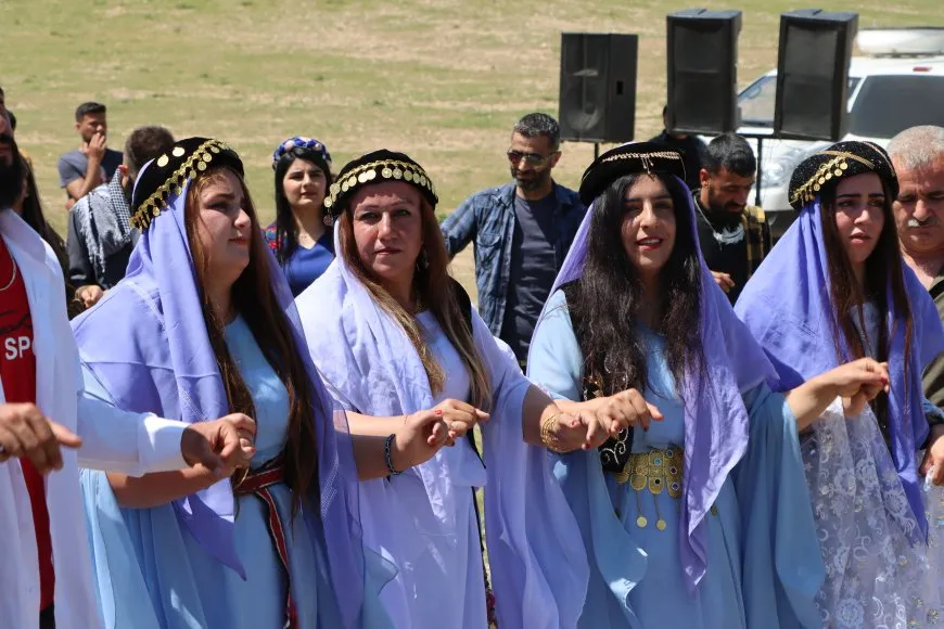 "العيد وسيلة لتعزيز الترابط المجتمعي وزيادة جمالية الفسيفساء السورية" 