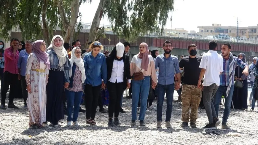 اتحاد المرأة الشابة ينظم مهرجان الربيع الأول