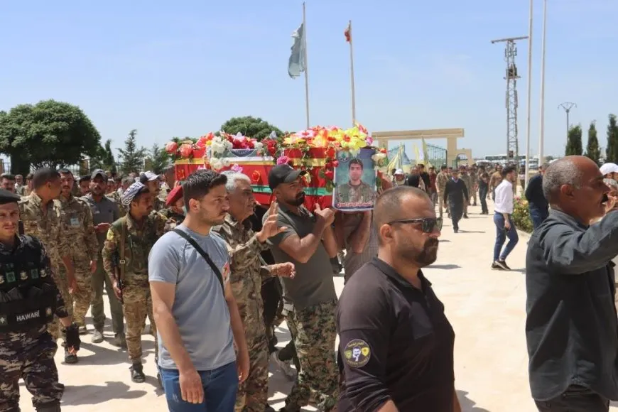خلال مراسم شهيدين في الرقة: جاهزون دائماً وأبداً للنصر ولن نتراجع