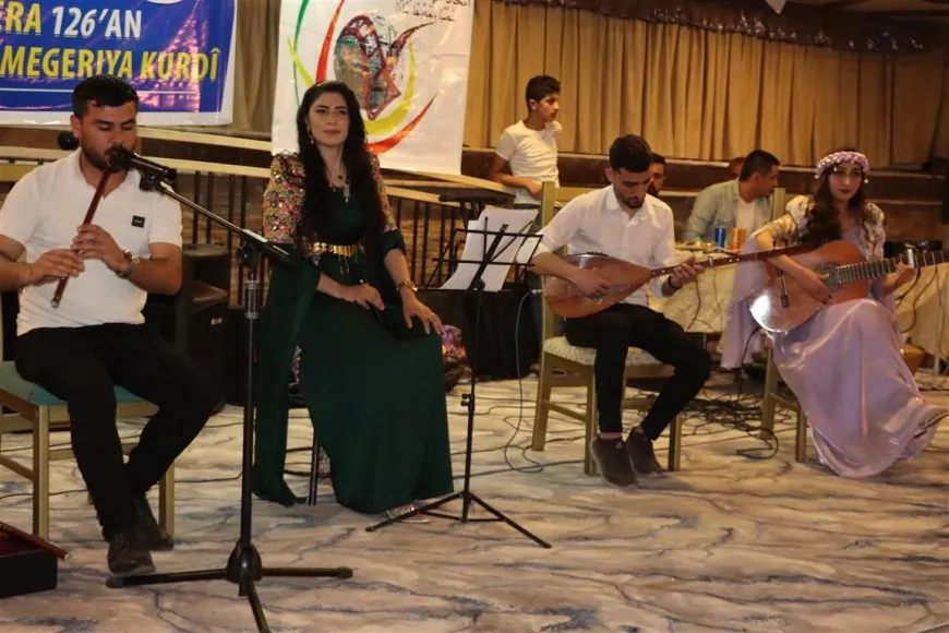 YRA يكرم الصحفيين والصحفيات بجائزة مظلوم باكوك للكدح