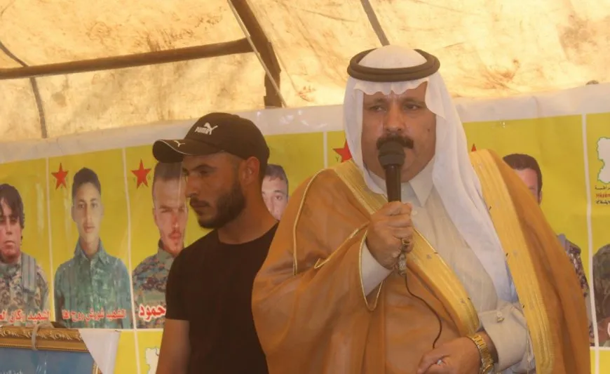 تقديم واجب العزاء لذوي عضو قوى الأمن الداخلي نضال إبراهيم المحمد