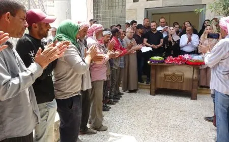 تكريم العمال بمناسبة يومهم العالمي في عين عيسى