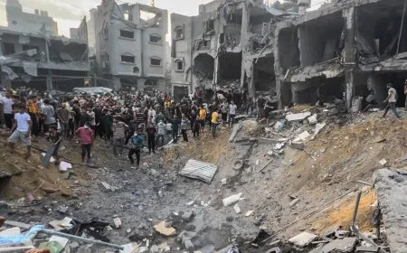 مقتل 20 شخصاً بينهم صحفي في قصف إسرائيلي على غزة