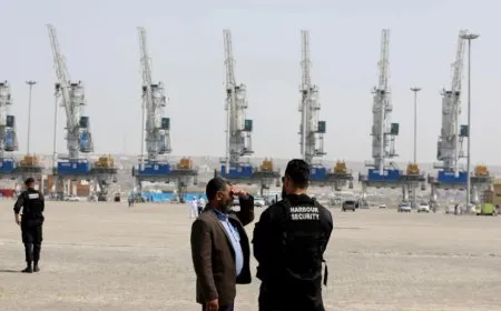 إيران والهند توقّعان اتفاقاً لعشرة أعوام لتطوير ميناء استراتيجي