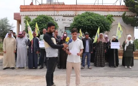 أهالي منبج: حرية القائد ضمان حياة ندية حرة 