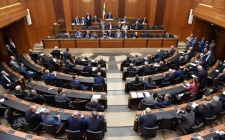 البرلمان اللبناني يوصي بترحيل اللاجئين السوريين