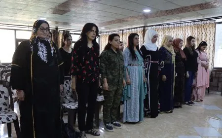 أسرة مجلة آفاق المرأة تحيي الذكرى السنوية الأولى لإصدار عددها الأول