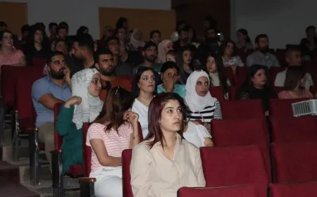 عرض فيلم "برفين" في مدينة قامشلو