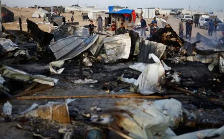 قتلى وجرحى بقصف على خيام النازحين في رفح