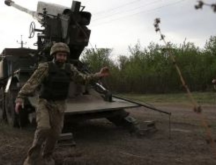 القوات الروسية تسيطر على بلدات وتدخل مقاطعة خاركيف