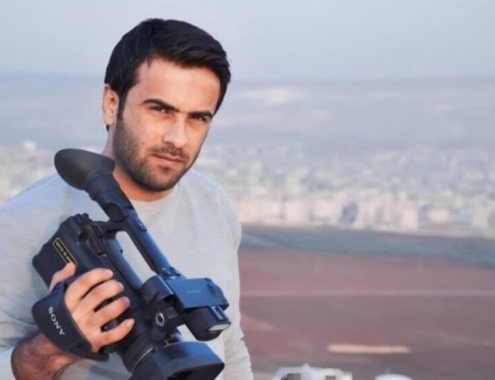 الصحفي سليمان أحمد محتجز لدى الديمقراطي الكردستاني منذ 216 يوماً