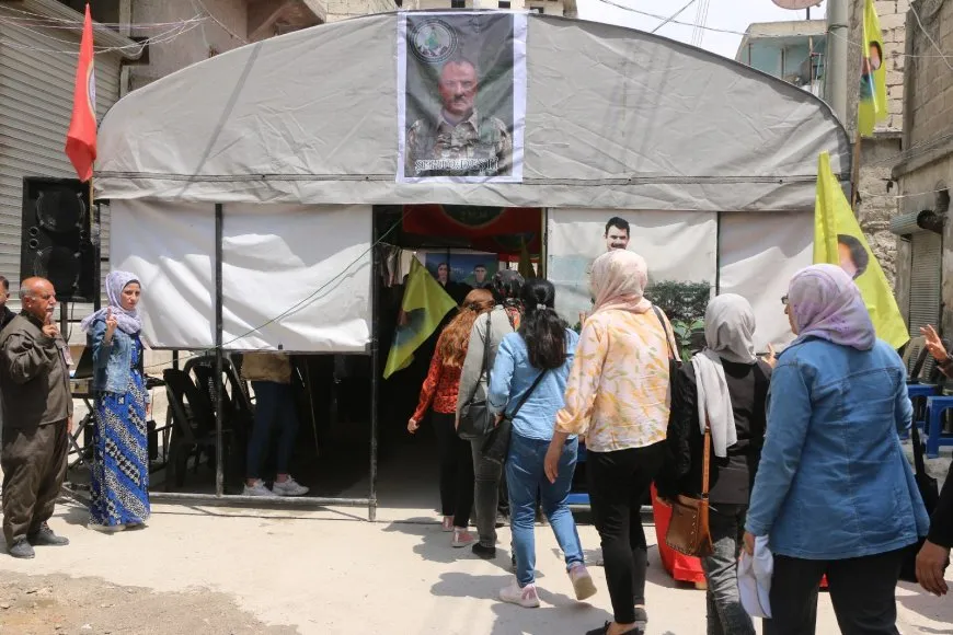 المئات يقدّمون واجب العزاء لذوي مقاتل قوات تحرير عفرين الشهيد دشتي
