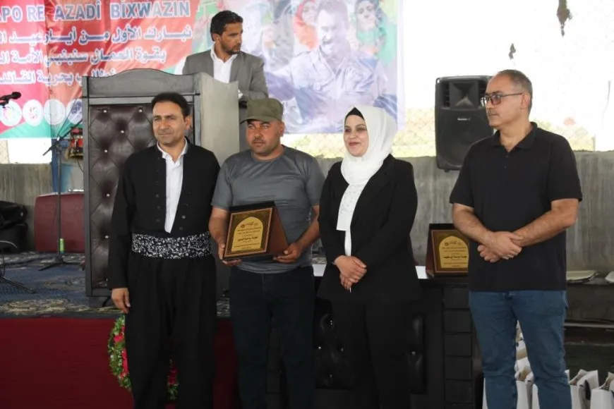 احتفالات في الرقة والطبقة ومنبح ودير الزور بيوم العمال العالمي