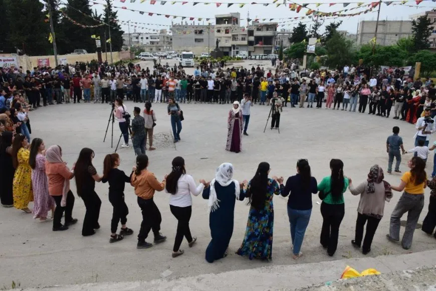 التأكيد على العمل لضمان حقوق العمال خلال احتفالية كوباني 