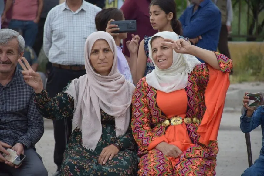 التأكيد على العمل لضمان حقوق العمال خلال احتفالية كوباني 