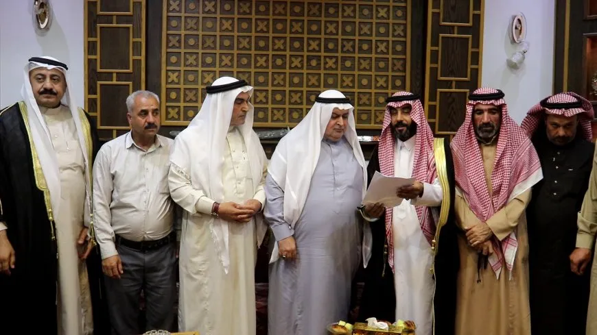 تسليم وثيقة المدينة المنورة لديوان الشيخ إبراهيم الحلاق