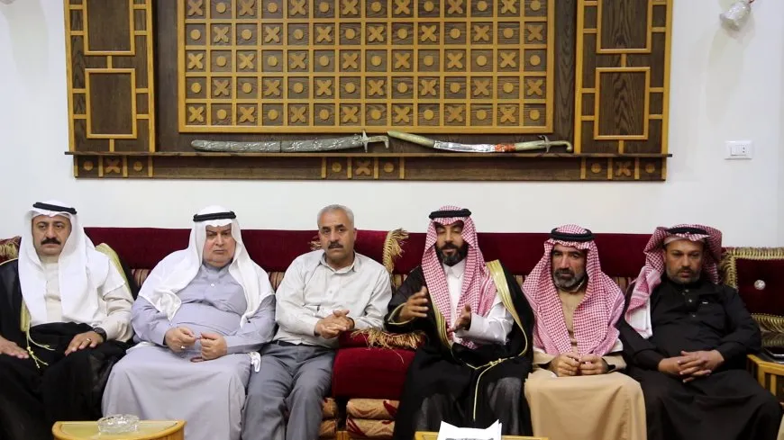 تسليم وثيقة المدينة المنورة لديوان الشيخ إبراهيم الحلاق