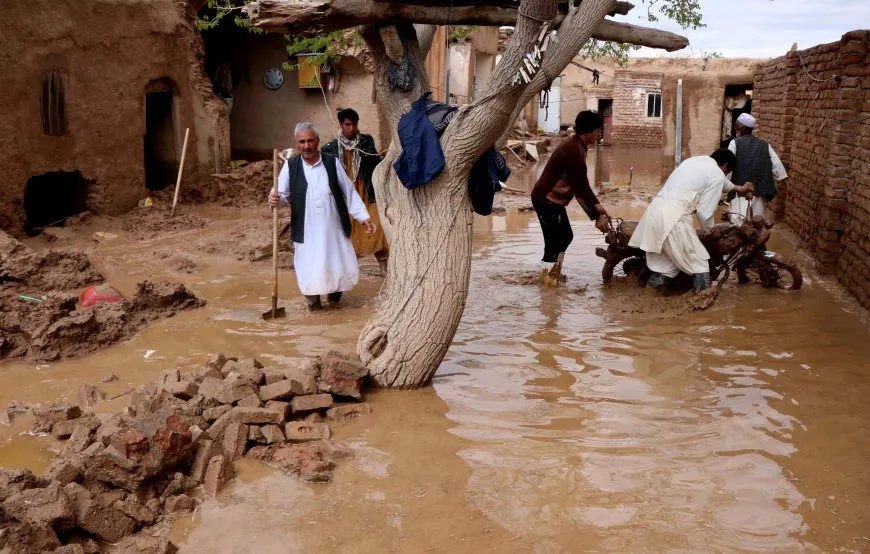 ارتفاع عدد القتلى جراء اجتياح الفيضانات شمال أفغانستان إلى 315 شخصاً