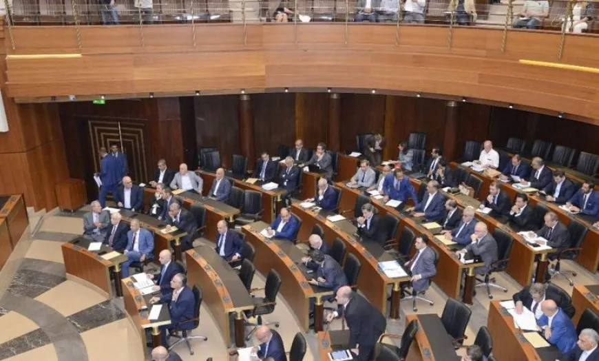 كيف تناول برلمان لبنان ملف اللاجئين السوريين وما مضمون توصياته؟