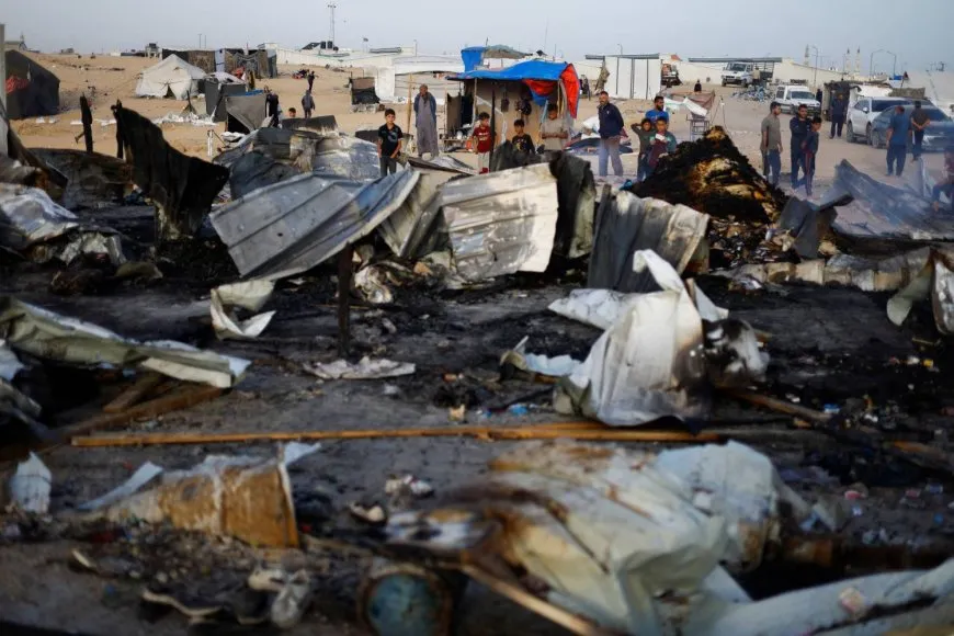 قتلى وجرحى بقصف على خيام النازحين في رفح