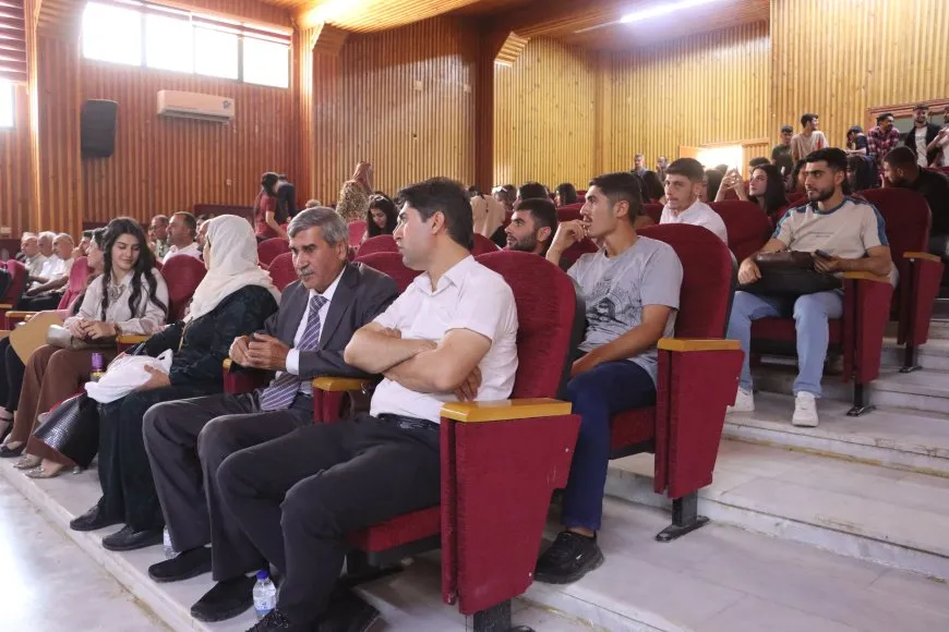 7 كليات في جامعة روج آفا تناقش مشاريع تخرّج طلبتها