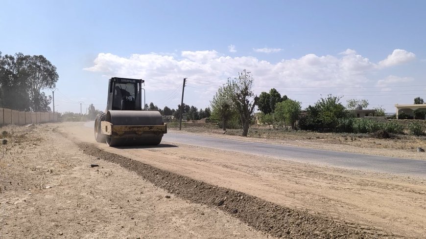 بلديات مقاطعة دير الزور تباشر إعادة تأهيل الطرقات في المقاطعة