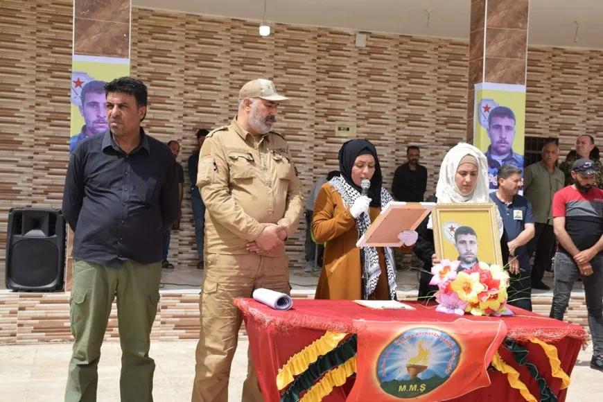 تشييع مقاتل لوحدات الحماية الذاتية في الشدادي