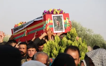جثمان الشهيد مرفان يوارى الثرى في مزار شهداء مقاومة العصر