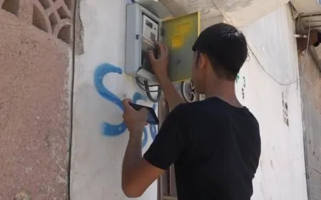 "الشحن ومسبق الدفع".. نظام كهرباء جديد في الطبقة