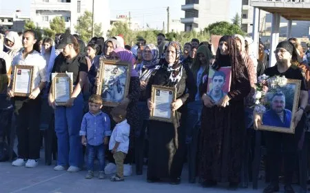استذكار شهداء شهر حزيران في قامشلو