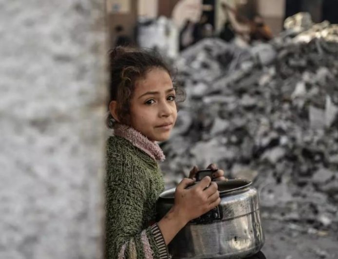 اليونيسيف: 90 % من أطفال غزة يعانون فقراً غذائياً 