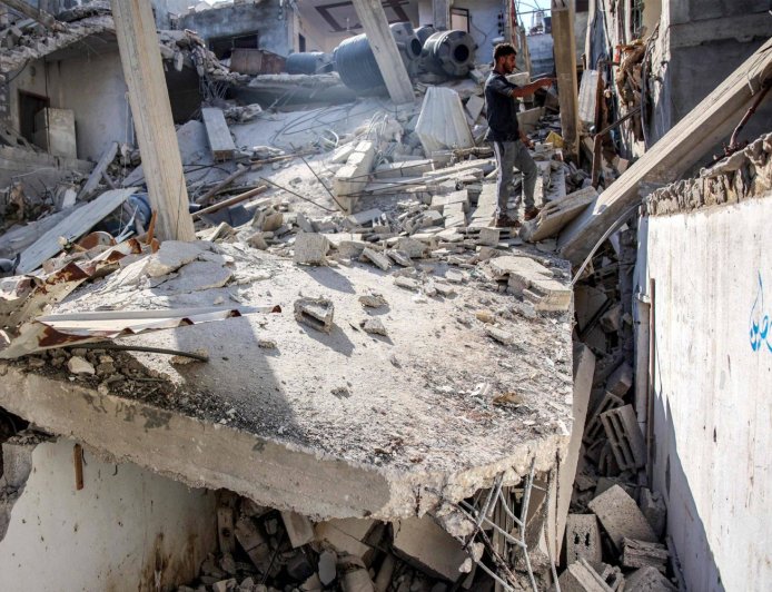 مقتل 10 فلسطينيين من عائلة إسماعيل هنية في غارة إسرائيلية على غزة
