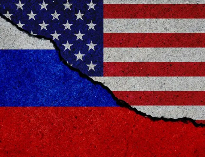 اتصال بين وزيري الدفاع الأميركي والروسي وروايات متباينة