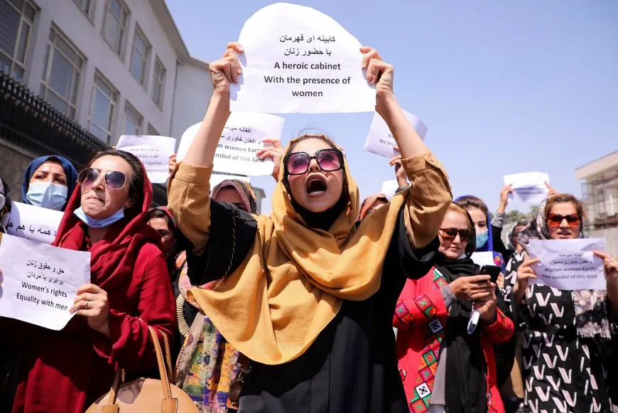 حملة الاعتراف بالفصل العنصري بين الجنسين كـ "جريمة" تتوسع في أفغانستان