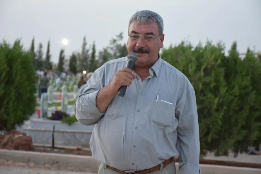 عشية عيد الأضحى إيقاد الشموع على أضرحة الشهداء وفاء لذكراهم