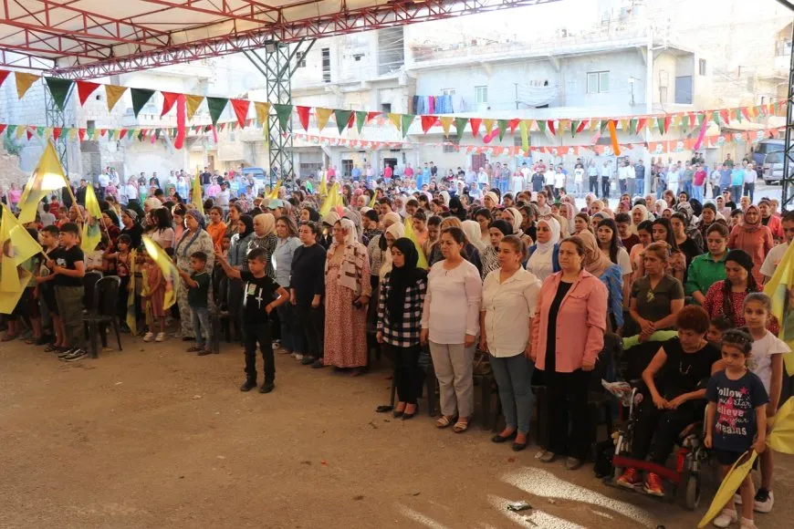 عروض غنائية وفلكلورية مضمون فعالية مطالبة بحرية القائد عبدالله أوجلان في حلب