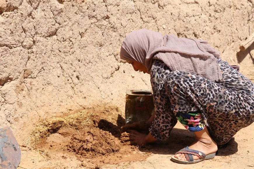 من الطين إلى العسل.. قصة امرأة وإبداعها في صناعة خلايا النحل