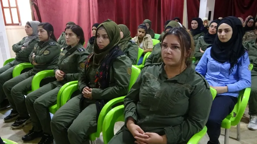 تجمّع نساء زنوبيا في الطبقة يخطط لمشاريع اقتصادية مقبلة