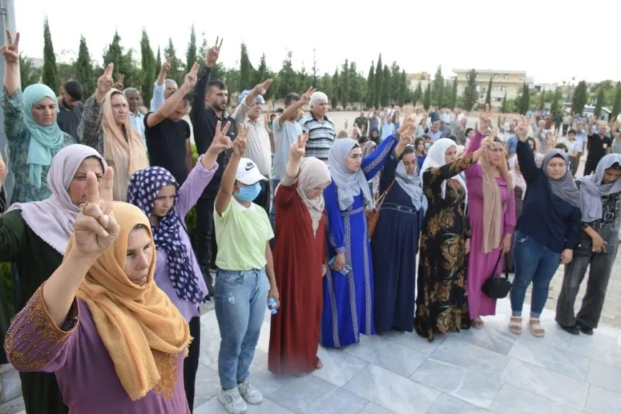تشييع جثمان الشهيد محمد دلبخوين إلى مثواه الأخير في كوباني