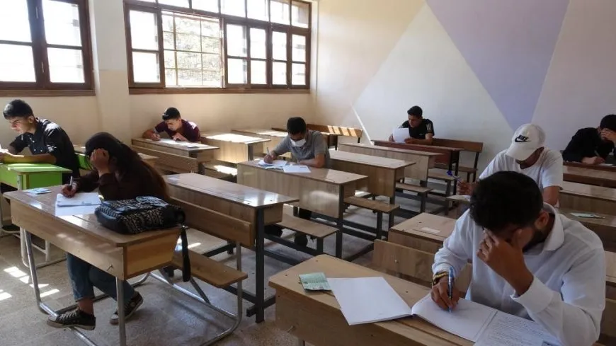 صدور نتائج الثانوية العامة والصف التاسع والإعلان عن نسبة النجاح